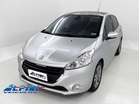 PEUGEOT 208 1.6 GRIFFE 16V FLEX 4P AUTOMÁTICO